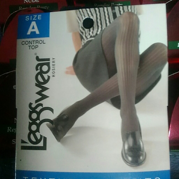 Vintage L'eggs Pantyhose & Textured Tights - Picture 4 of 4